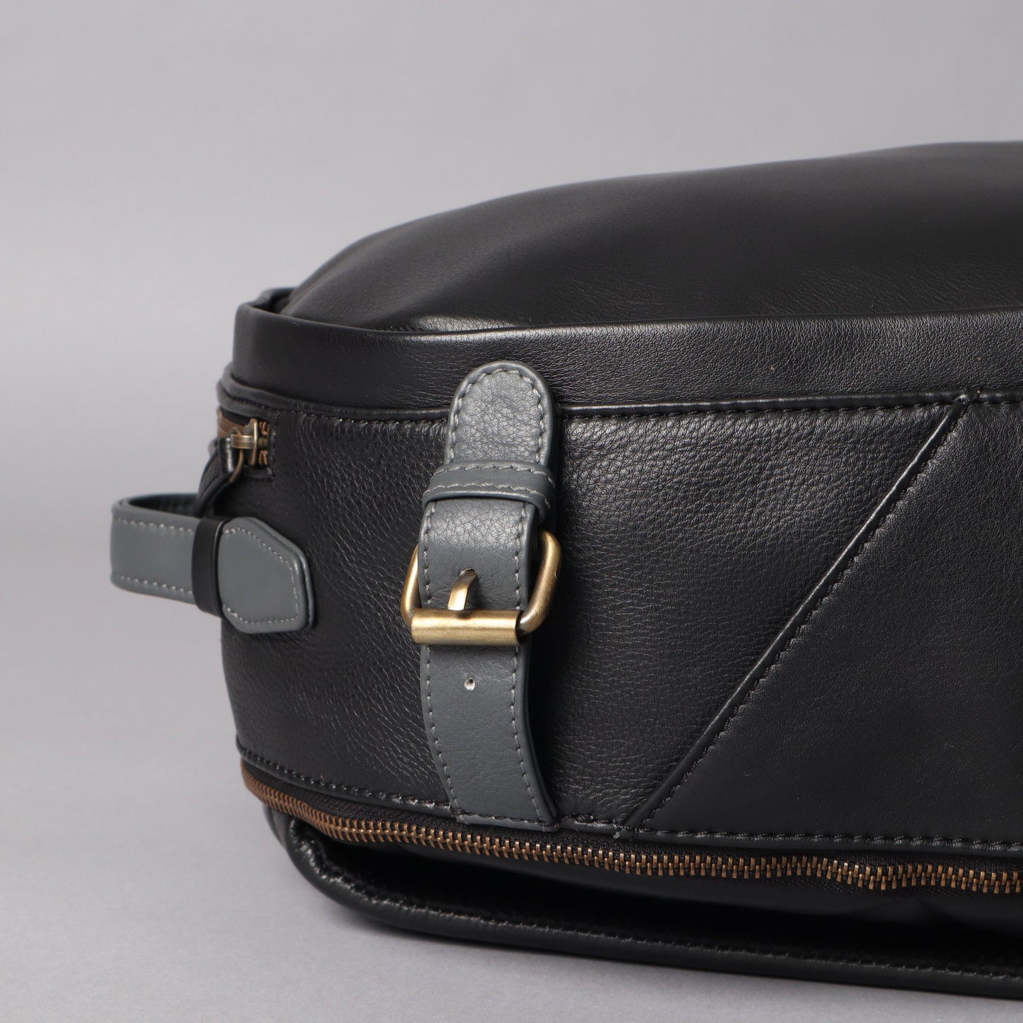 Mustang Leather Backpack Cyan Beech
