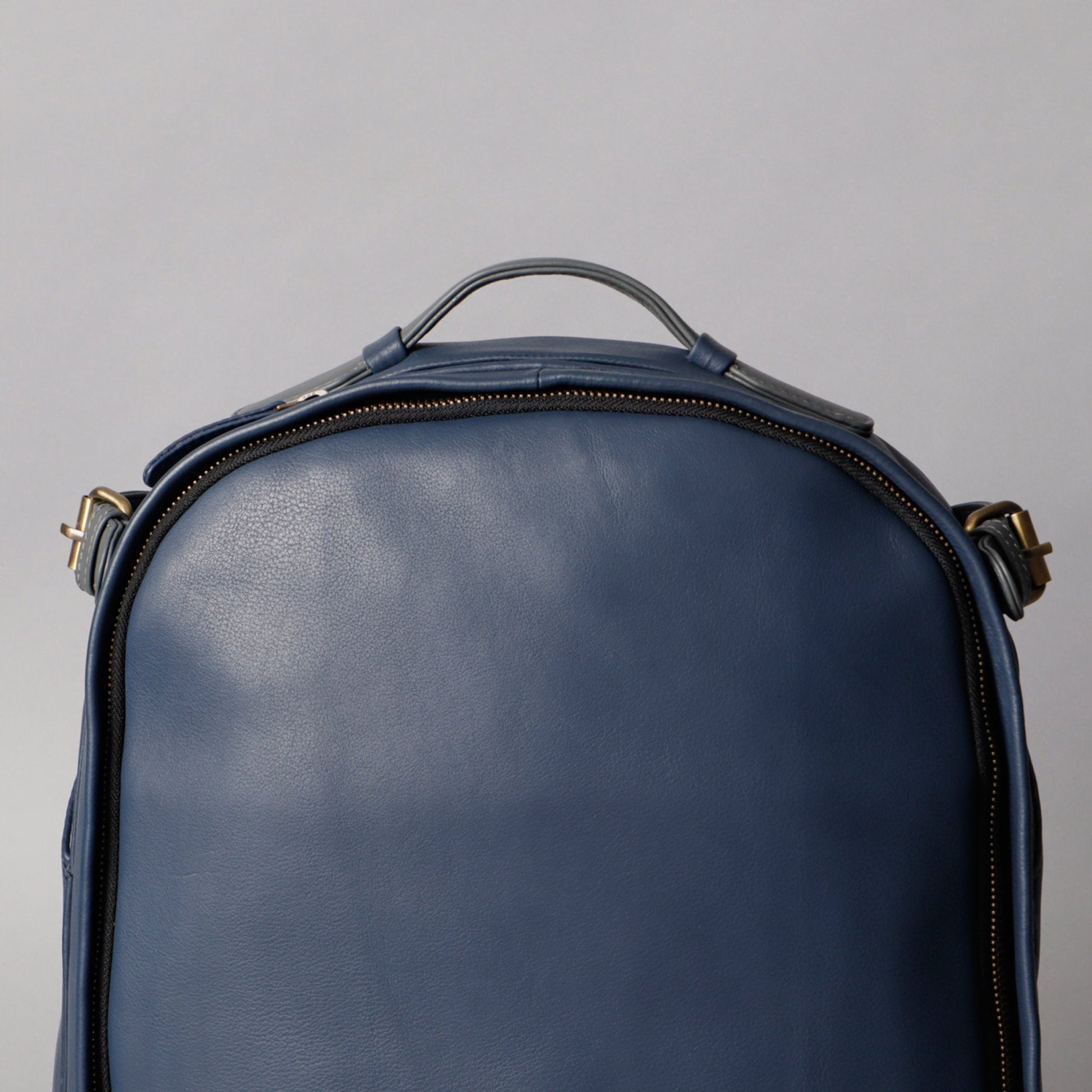 Mustang Leather Backpack Cyan Beech